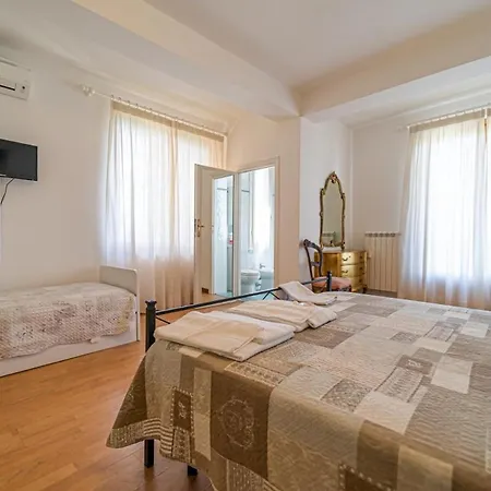 Villa Ray-3